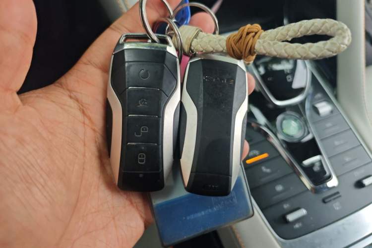 Used BYD Song PLUS New Energy 2021 DM-i 51KM Prestige Model Vehicle Key