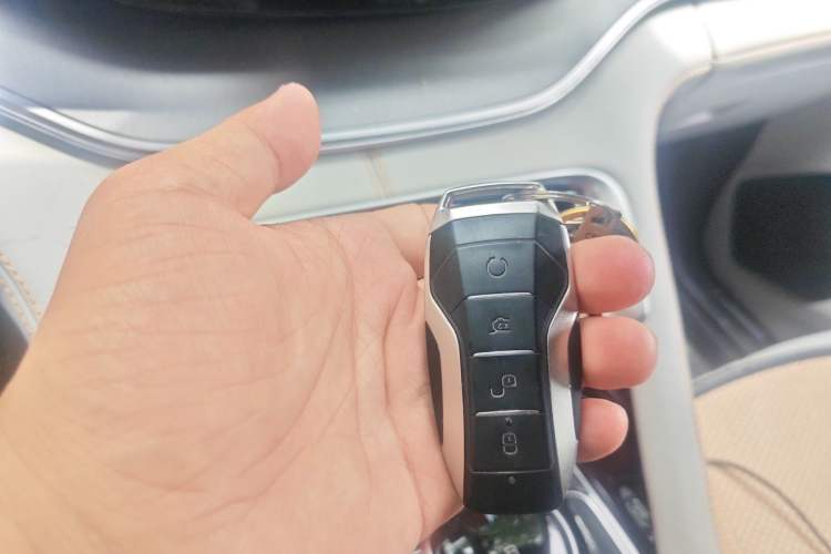 Used BYD Song PLUS New Energy 2021 DM-i 51KM Prestige Model Vehicle Key