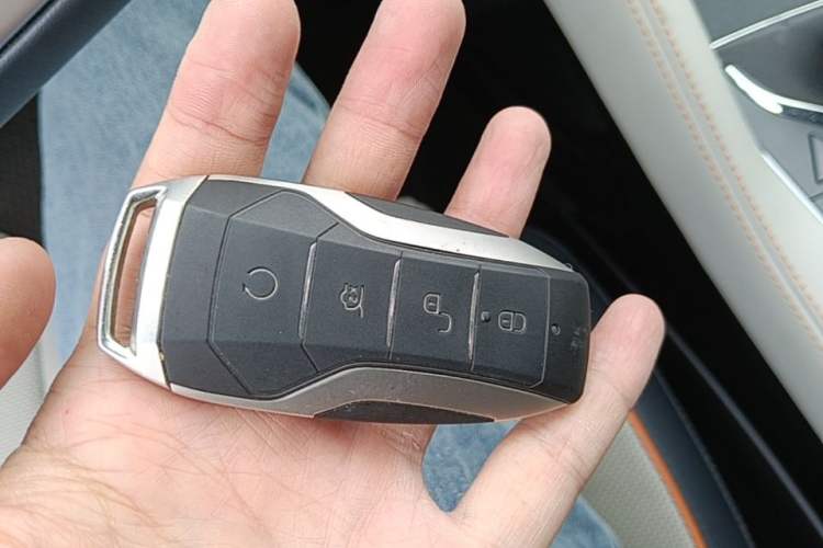 Used BYD Song PLUS New Energy 2021 DM-i 110KM Flagship PLUS Vehicle Key