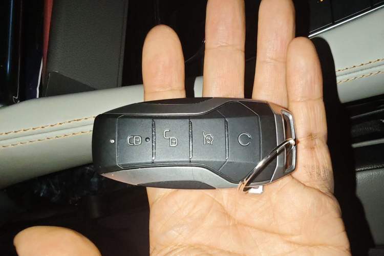 Used BYD Song PLUS New Energy 2021 DM-i 110KM Flagship PLUS 5G Edition Vehicle Key
