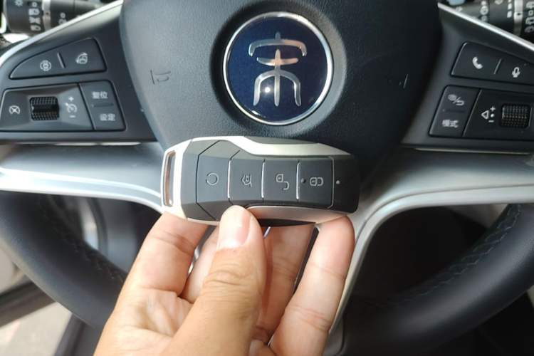 Used BYD Song PLUS New Energy 2021 EV Deluxe Model Vehicle Key