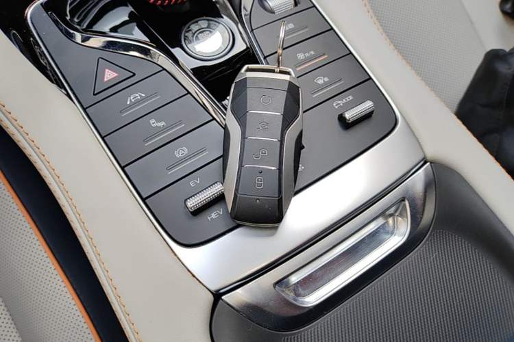 Used BYD Song PLUS New Energy 2021 DM-i 110KM Flagship PLUS Vehicle Key