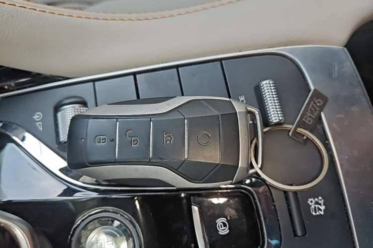 Used BYD Song PLUS New Energy 2021 DM-i 110KM Flagship PLUS Vehicle Key