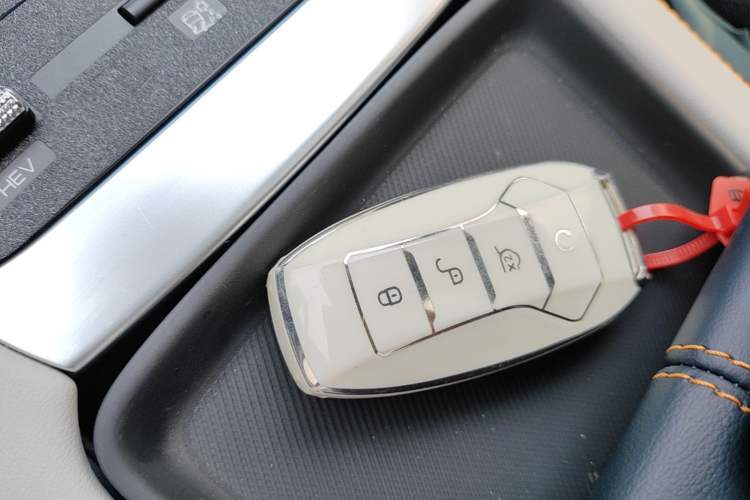 Used BYD Song PLUS New Energy 2021 DM-i 110KM Flagship PLUS Vehicle Key