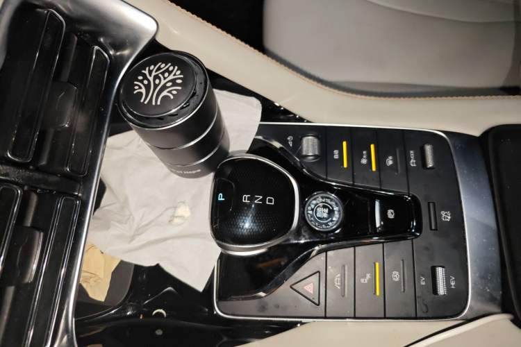 Used BYD Song PLUS New Energy 2021 DM-i 110KM Flagship PLUS Gear Lever