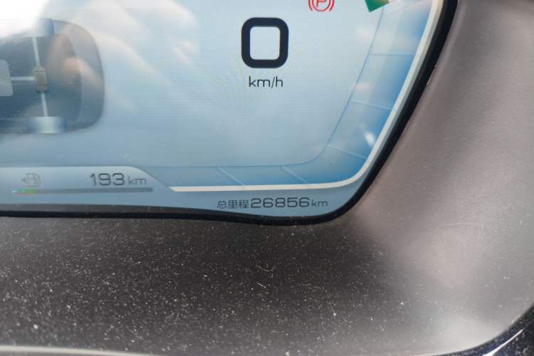 Used BYD Song PLUS New Energy 2021 DM-i 100KM Four-Wheel Drive Flagship PLUS Odometer Close Up