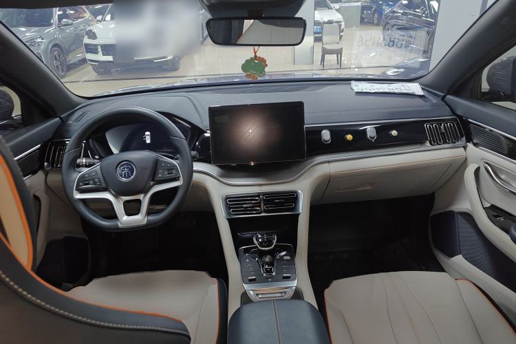 Used BYD Song PLUS New Energy 2021 EV Deluxe Model Center Console