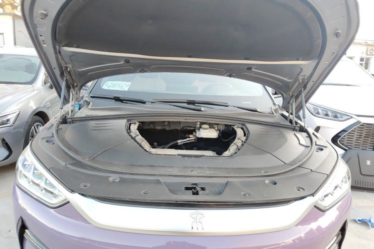 Used BYD Song PLUS New Energy 2021 EV Flagship Model Engine Bay