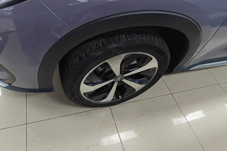 Used BYD Song PLUS New Energy 2021 EV Deluxe Model Exterior 4