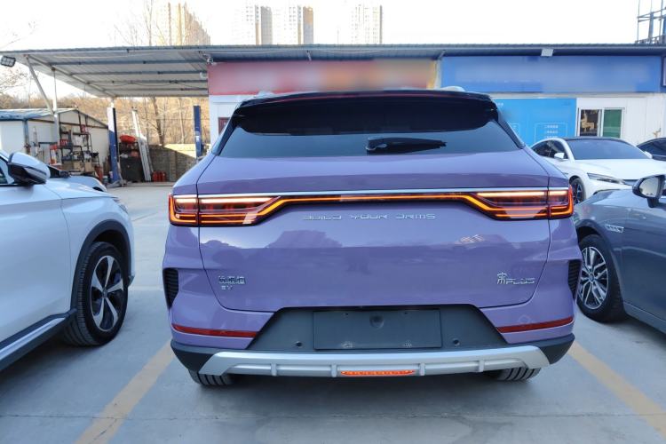 Used BYD Song PLUS New Energy 2021 EV Flagship Model Exterior 4