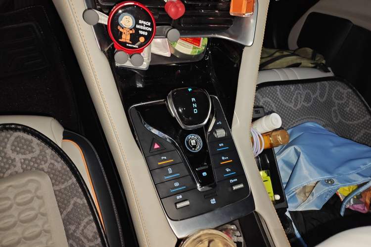 Used BYD Song PLUS New Energy 2021 EV Deluxe Model Gear Lever