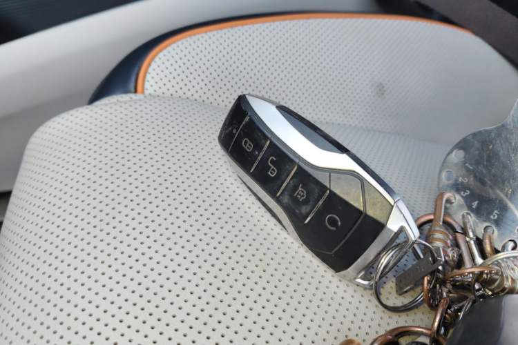Used BYD Song PLUS New Energy 2021 EV Flagship Model Interior 1