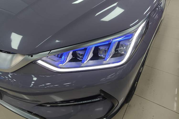 Used BYD Song PLUS New Energy 2021 EV Deluxe Model Left Front Headlight