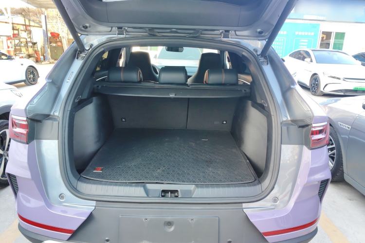 Used BYD Song PLUS New Energy 2021 EV Flagship Model Trunk