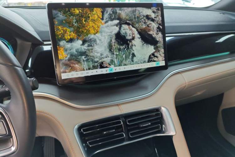 Used BYD Song PLUS New Energy 2021 DM-i 51KM Prestige Model Audio And AC Panel