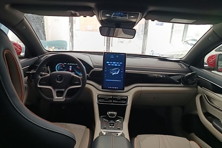 Used BYD Song PLUS New Energy 2021 EV Deluxe Model Center Console