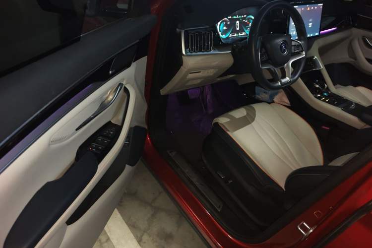 Used BYD Song PLUS New Energy 2021 DM-i 110KM Flagship PLUS Driver Seat