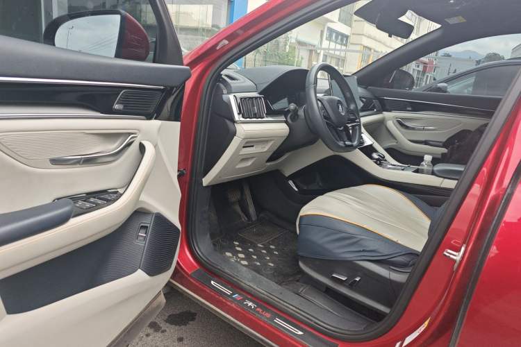Used BYD Song PLUS New Energy 2021 DM-i 110KM Flagship Model Driver Seat