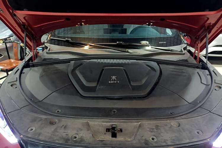 Used BYD Song PLUS New Energy 2021 DM-i 51KM Prestige Model Engine Bay