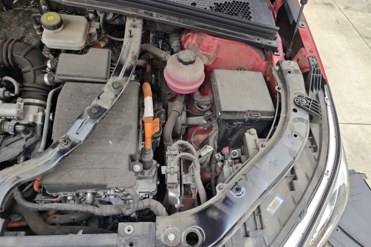 Used BYD Song PLUS New Energy 2021 DM-i 110KM Flagship PLUS Engine Bay Left