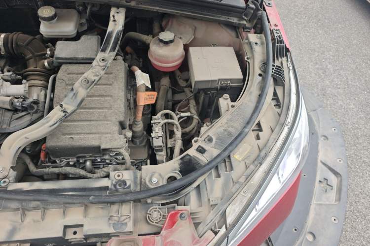 Used BYD Song PLUS New Energy 2021 DM-i 110KM Flagship Model Engine Bay Left