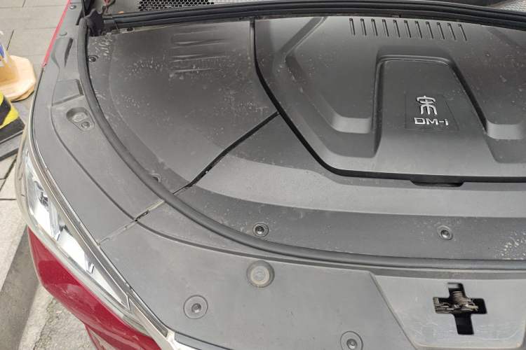 Used BYD Song PLUS New Energy 2021 DM-i 110KM Flagship Model Engine Bay Right