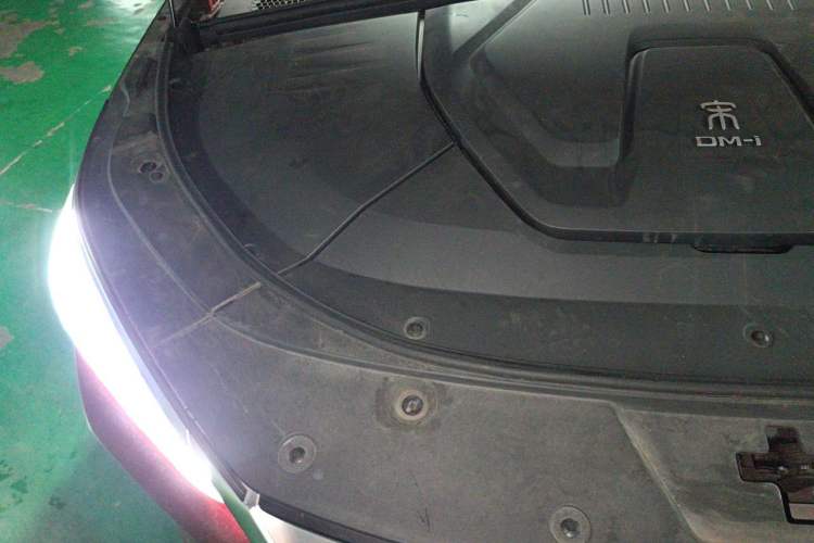 Used BYD Song PLUS New Energy 2021 DM-i 110KM Flagship PLUS Engine Bay Right