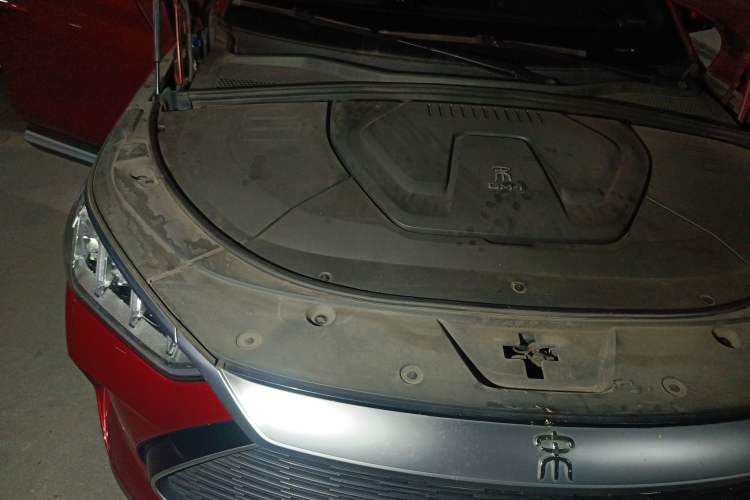 Used BYD Song PLUS New Energy 2021 DM-i 110KM Flagship PLUS Engine Bay Right