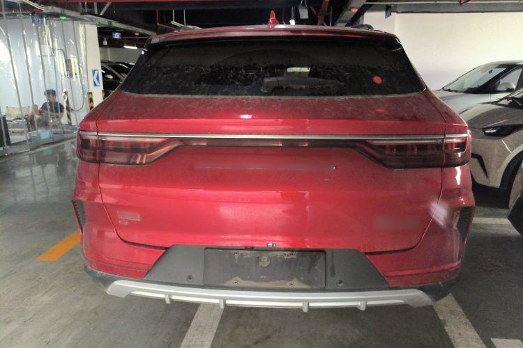 Used BYD Song PLUS New Energy 2021 EV Flagship Model Exterior 4