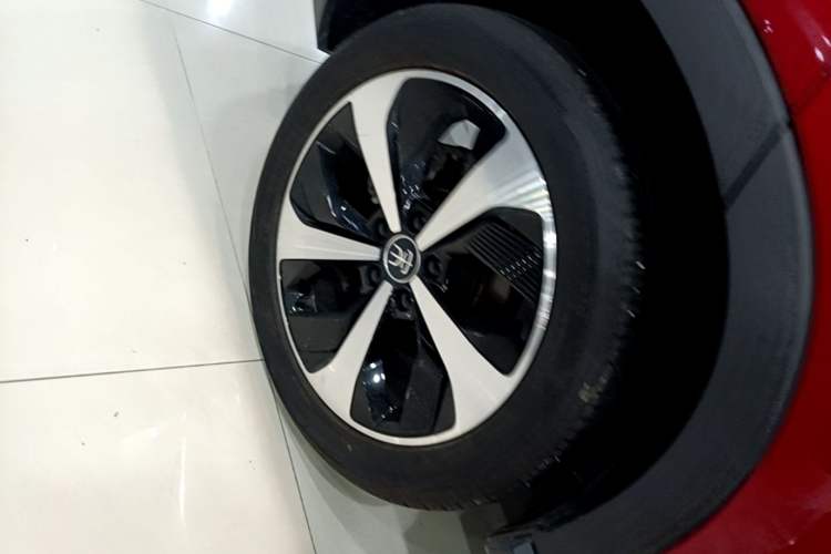 Used BYD Song PLUS New Energy 2021 DM-i 51KM Prestige Model Exterior 5