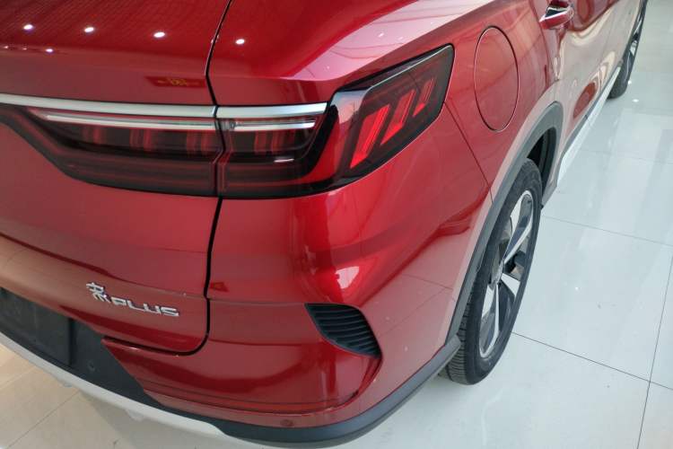 Used BYD Song PLUS New Energy 2021 EV Flagship Model Exterior 6