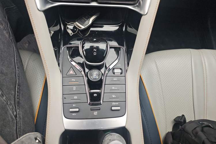Used BYD Song PLUS New Energy 2021 DM-i 110KM Flagship Model Gear Lever