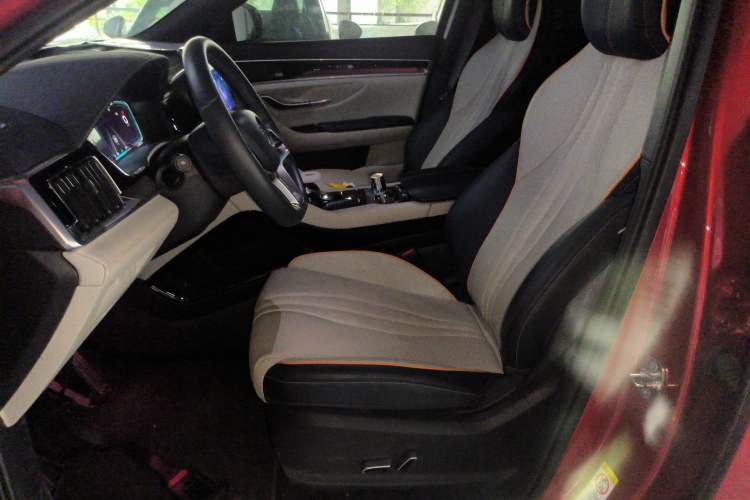 Used BYD Song PLUS New Energy 2021 EV Flagship Model Left Front Seat