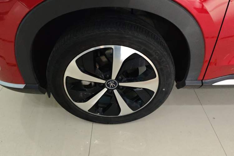 Used BYD Song PLUS New Energy 2021 DM-i 100KM Four-Wheel Drive Flagship PLUS Left Front Wheel Hub
