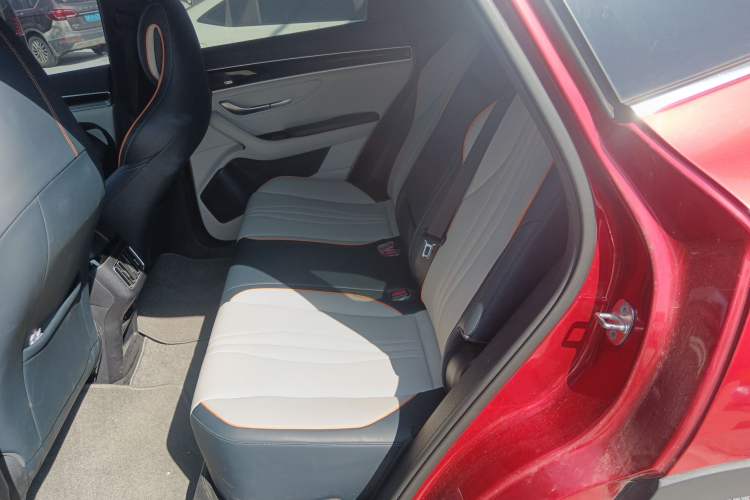 Used BYD Song PLUS New Energy 2021 EV Flagship Model Left Rear Seat