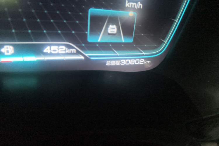 Used BYD Song PLUS New Energy 2021 DM-i 110KM Flagship PLUS Odometer Close Up