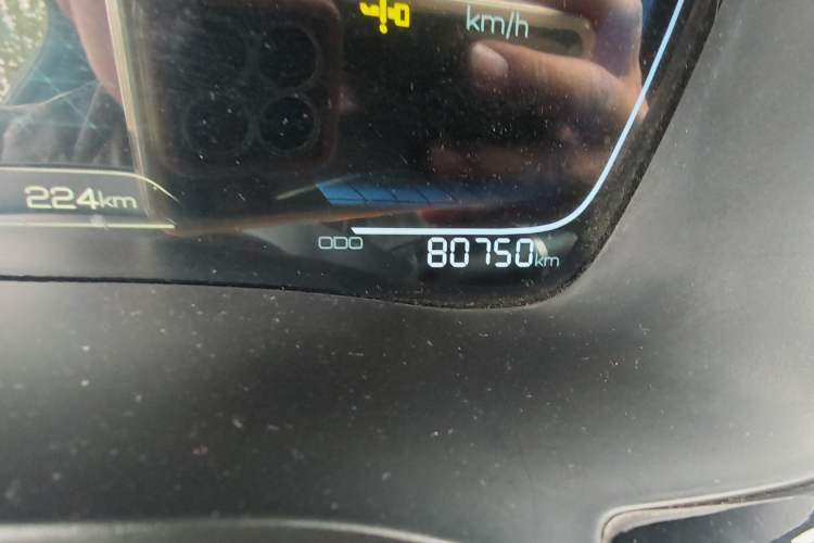 Used BYD Song PLUS New Energy 2021 DM-i 110KM Flagship Model Odometer Close Up