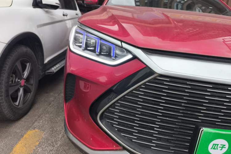 Used BYD Song PLUS New Energy 2021 DM-i 110KM Flagship PLUS Right Front Headlight