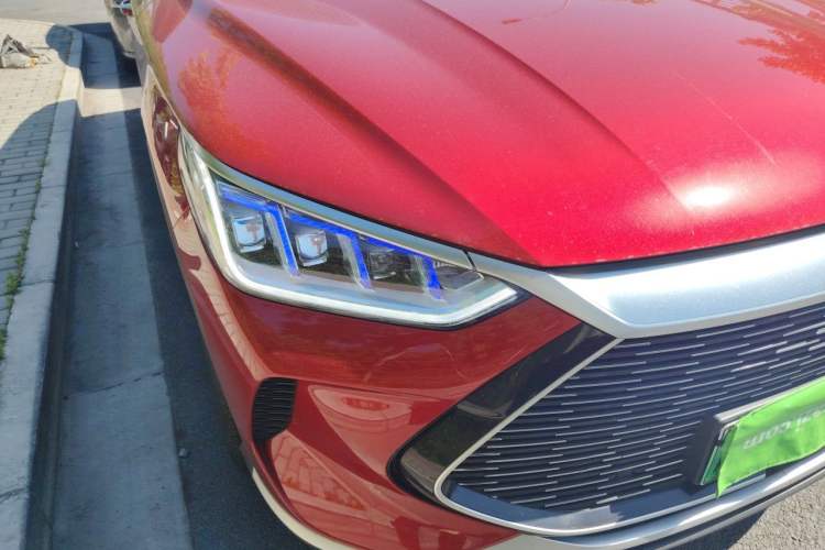 Used BYD Song PLUS New Energy 2021 DM-i 110KM Flagship PLUS Right Front Headlight