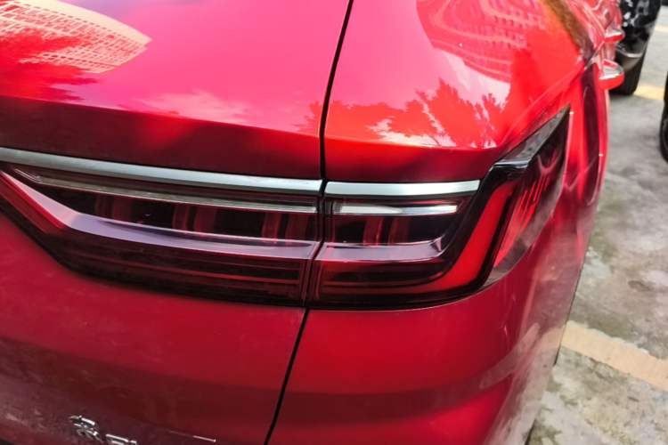 Used BYD Song PLUS New Energy 2021 DM-i 110KM Flagship PLUS Right Rear Taillight
