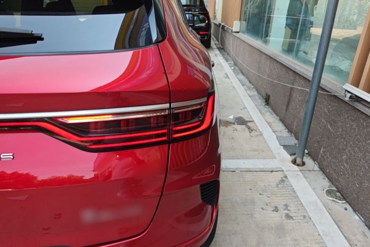 Used BYD Song PLUS New Energy 2021 DM-i 51KM Prestige Model Right Rear Taillight