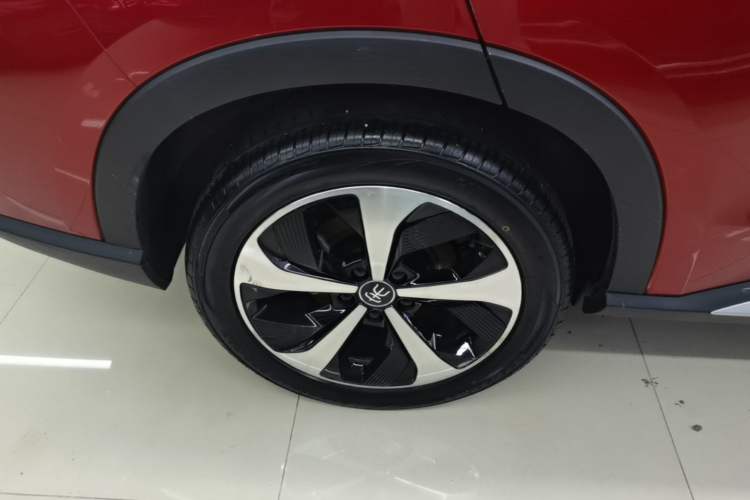 Used BYD Song PLUS New Energy 2021 EV Flagship Model Right Rear Wheel Hub