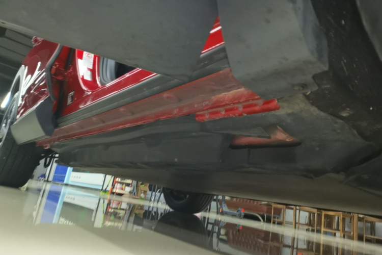 Used BYD Song PLUS New Energy 2021 EV Flagship Model Right Side Sill