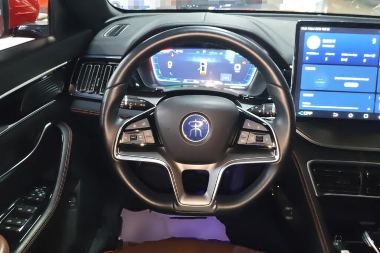 Used BYD Song PLUS New Energy 2021 DM-i 100KM Four-Wheel Drive Flagship PLUS Steering Wheel