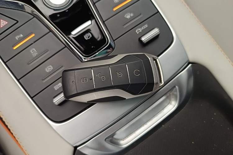 Used BYD Song PLUS New Energy 2021 EV Deluxe Model Vehicle Key