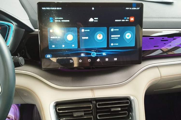 Used BYD Song PLUS New Energy 2021 EV Flagship Model Audio And AC Panel