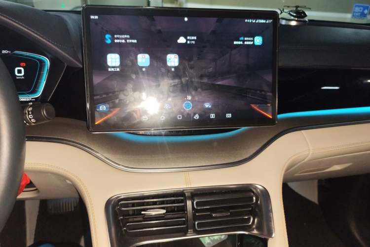 Used BYD Song PLUS New Energy 2021 EV Deluxe Model Audio And AC Panel