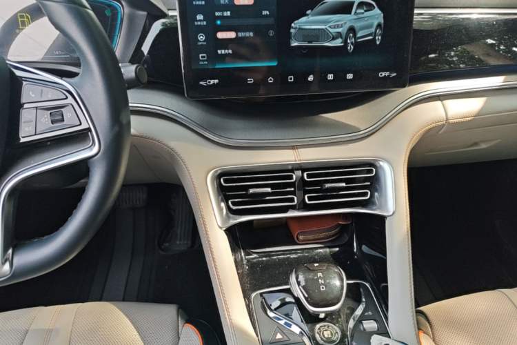 Used BYD Song PLUS New Energy 2021 DM-i 51KM Prestige Model Audio And AC Panel