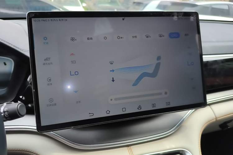Used BYD Song PLUS New Energy 2021 DM-i 110KM Flagship PLUS 5G Edition Audio And AC Panel