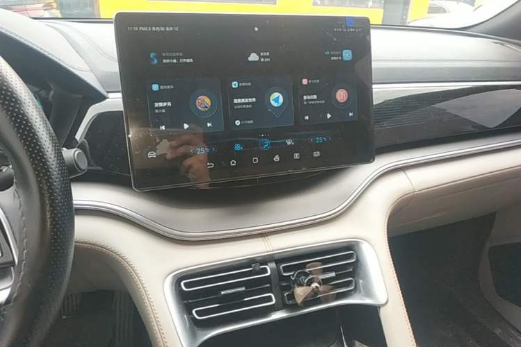 Used BYD Song PLUS New Energy 2021 EV Flagship Model Audio And AC Panel